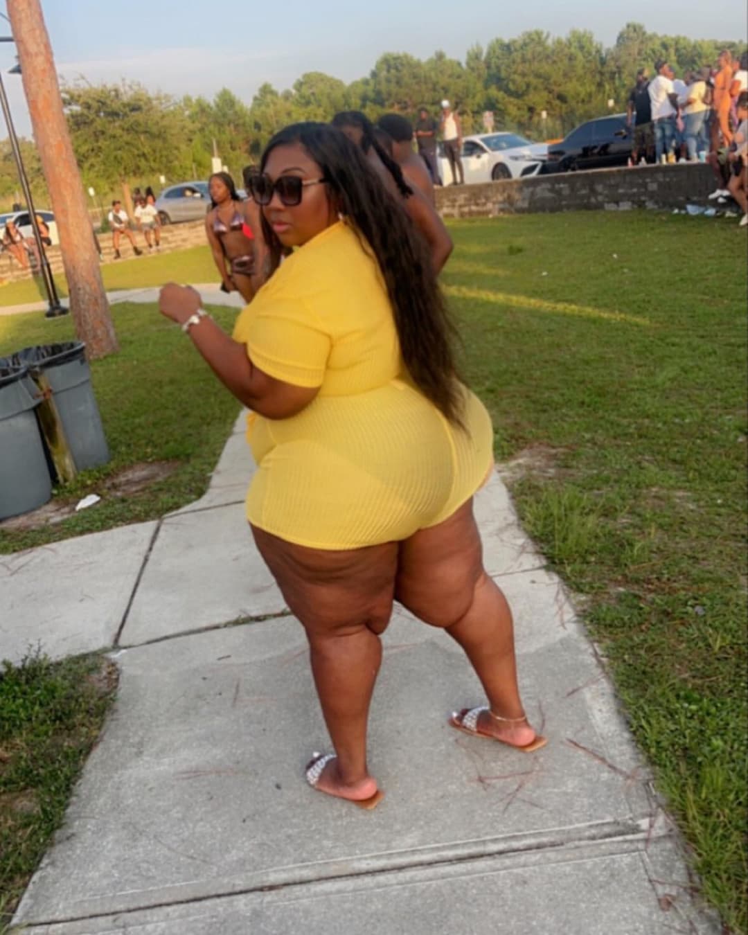 Heavy booty Bbw goon meat