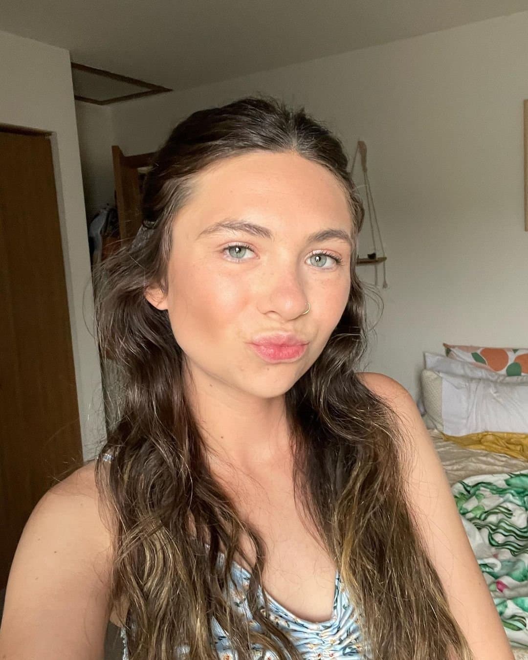 Click to view full size She gives such good head