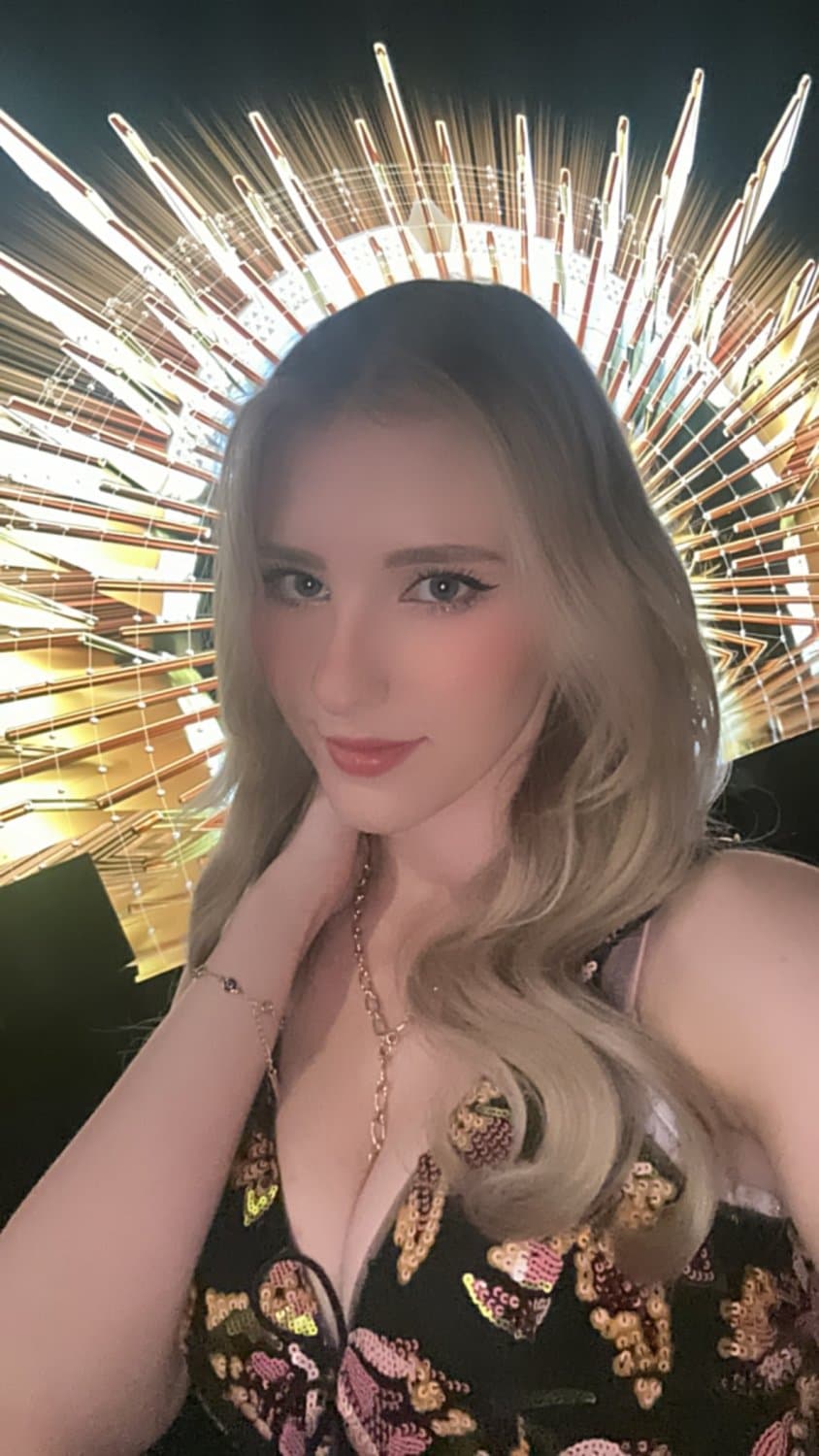 M3l0dŷ M4rKz de longe a minha atriz pornô favorita, amo ela [??]