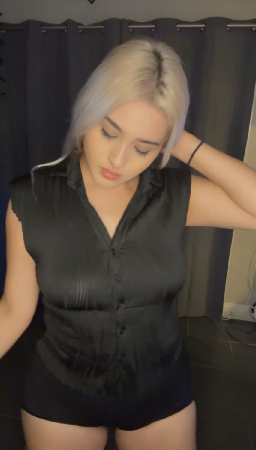 Click to view full size Blonde girl undresses and shows her beauty