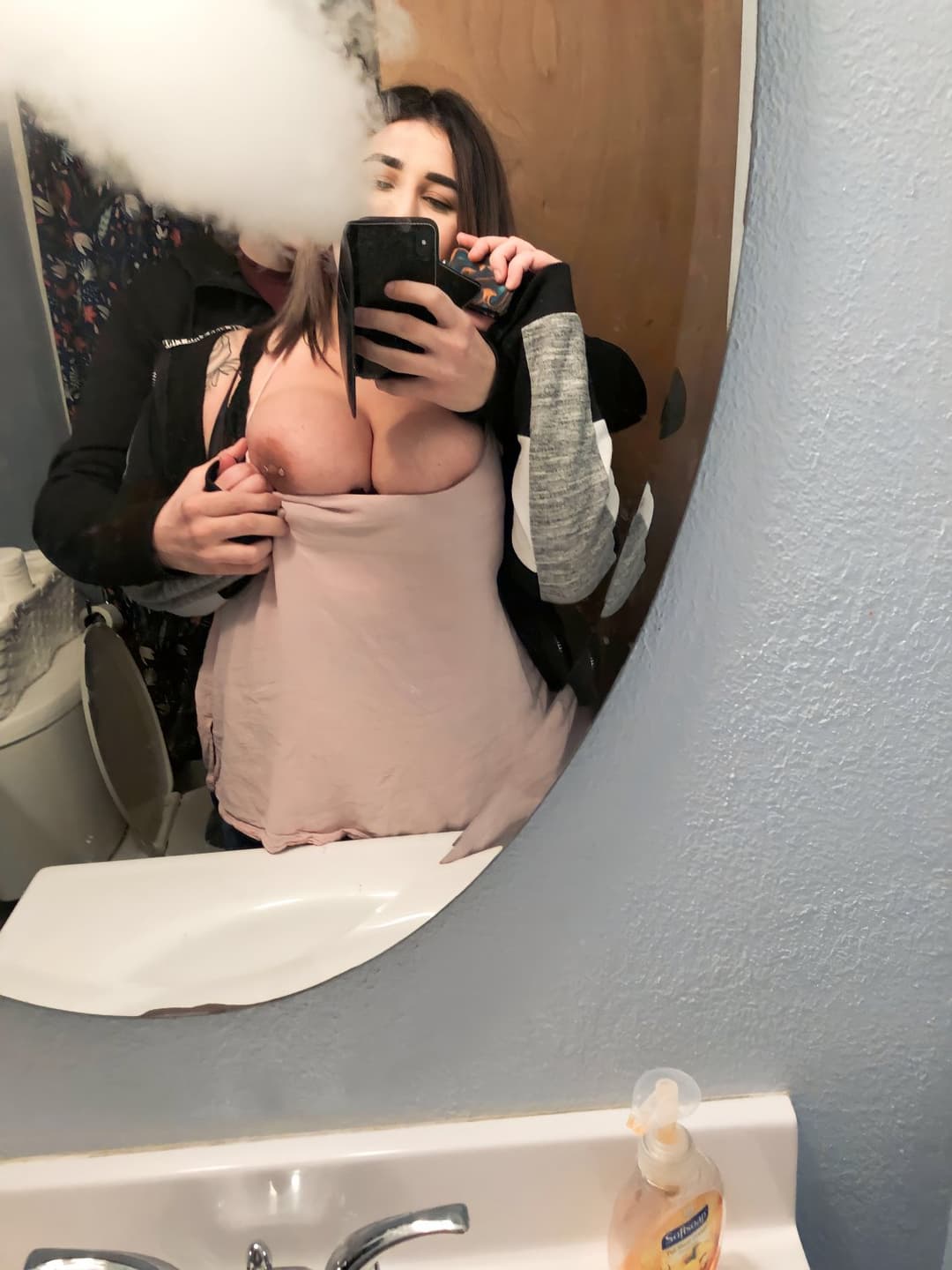 MY LAKE HOUSE WEEKEND WITH SLUTS