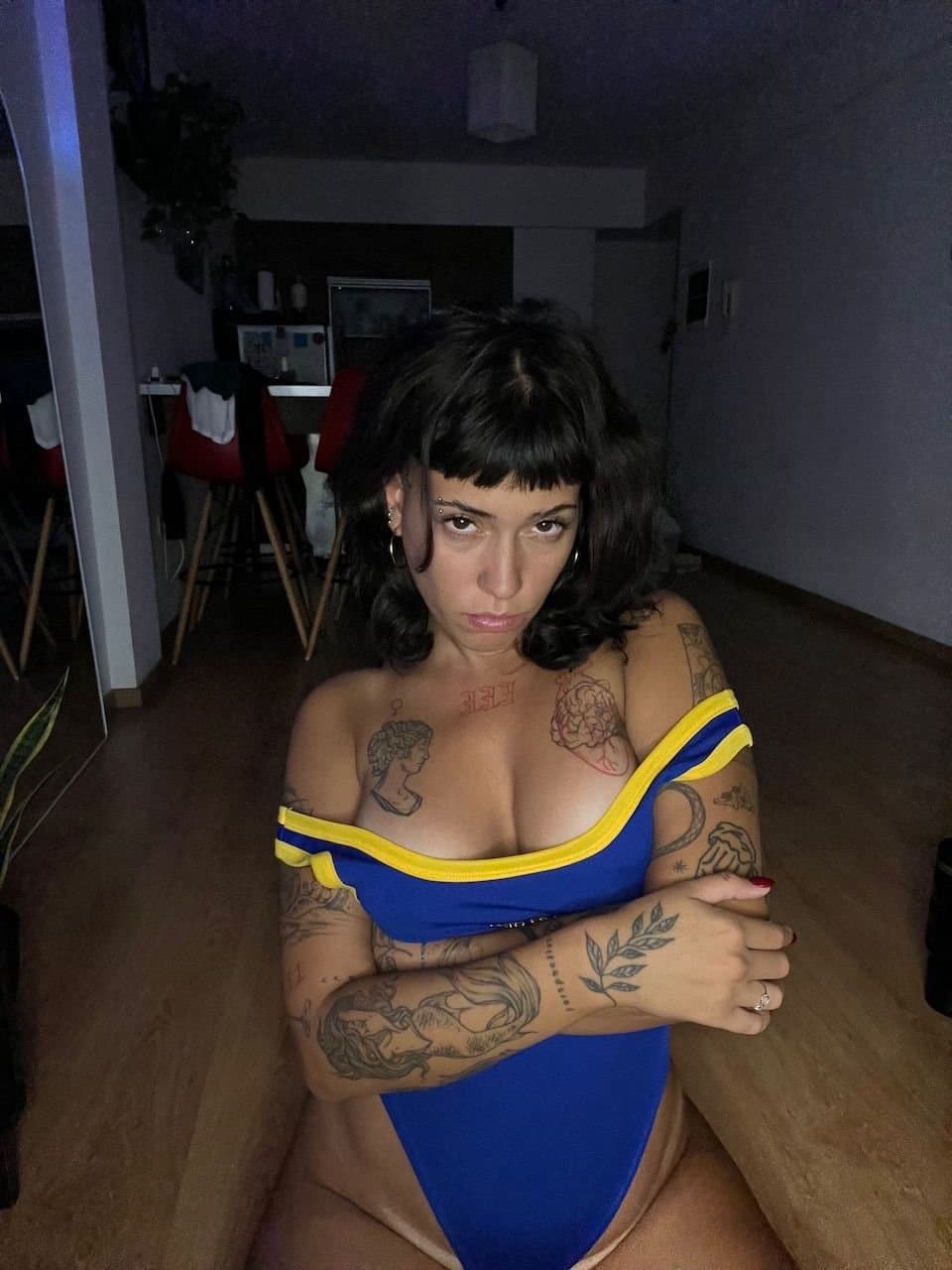 Mari Mari rolinga muy puta