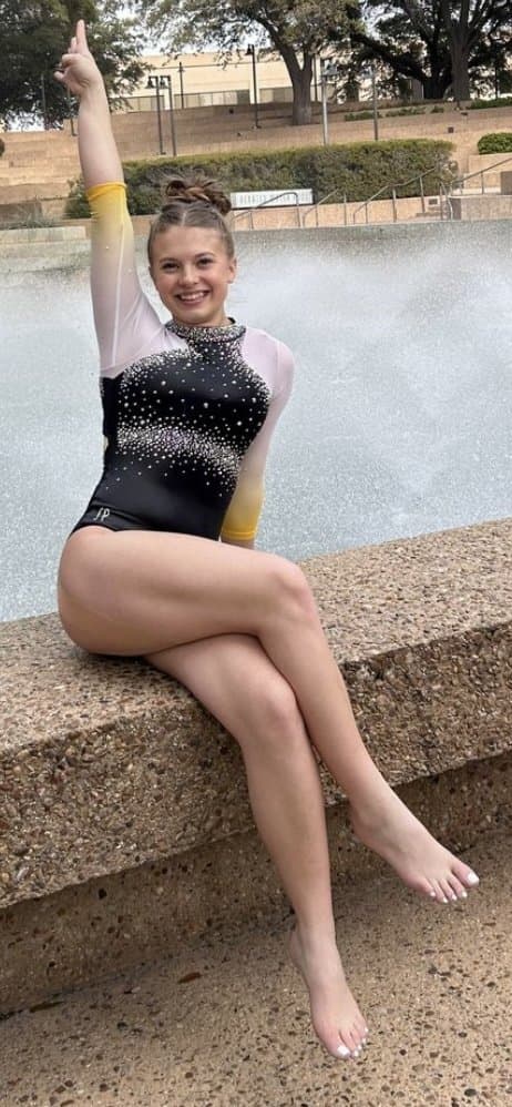 Click to view full size Brenna! - IRL Friend!