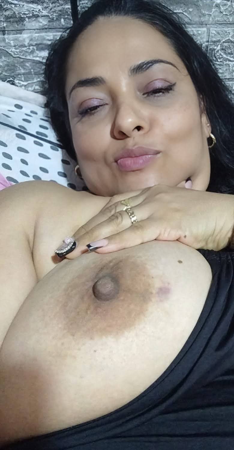 Hermosa latina porno