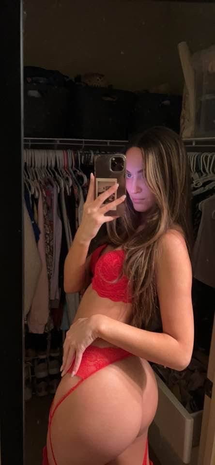 Click to view full size Ķřýśťà