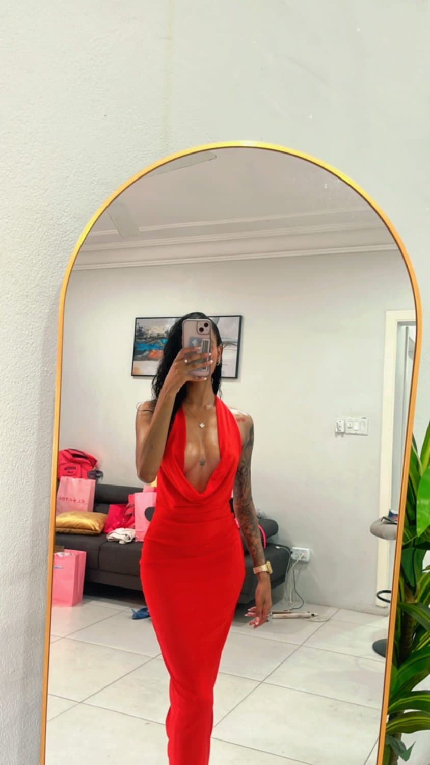 Toronto slut Jessica is here to milk your cock