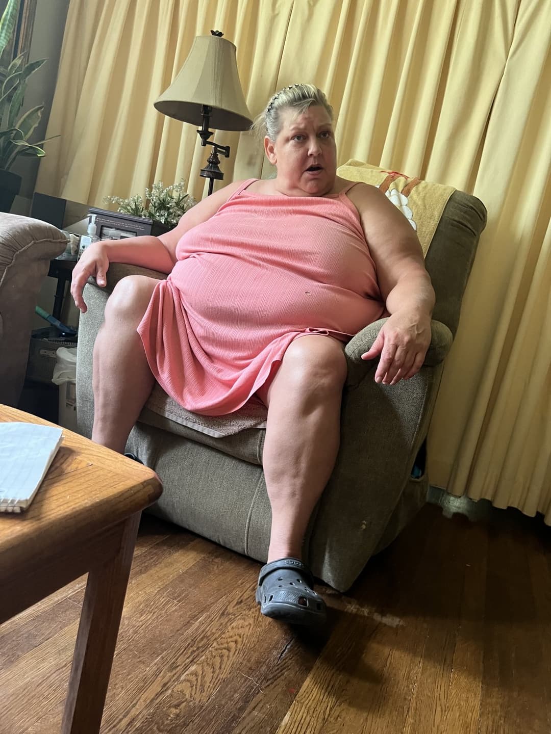Real ssbbw mom candid too fat to stand and cook but fat enough to fuck