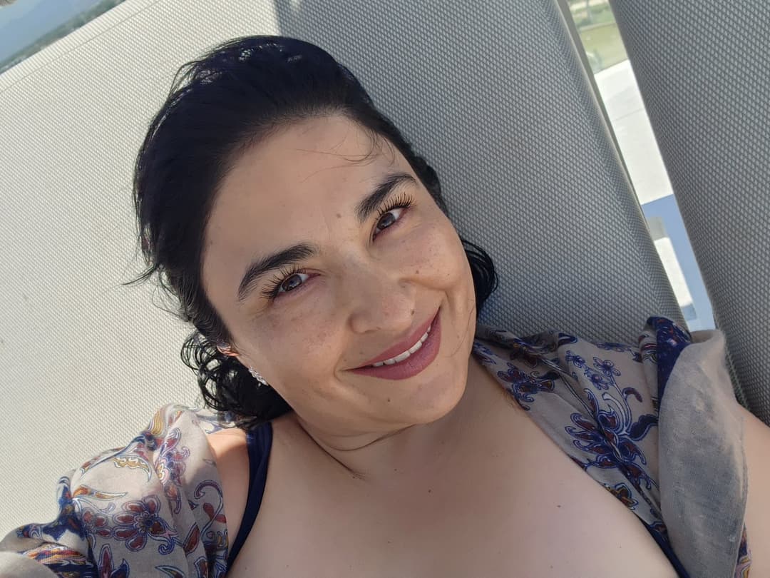 Marilú Bastida, puta embarazada