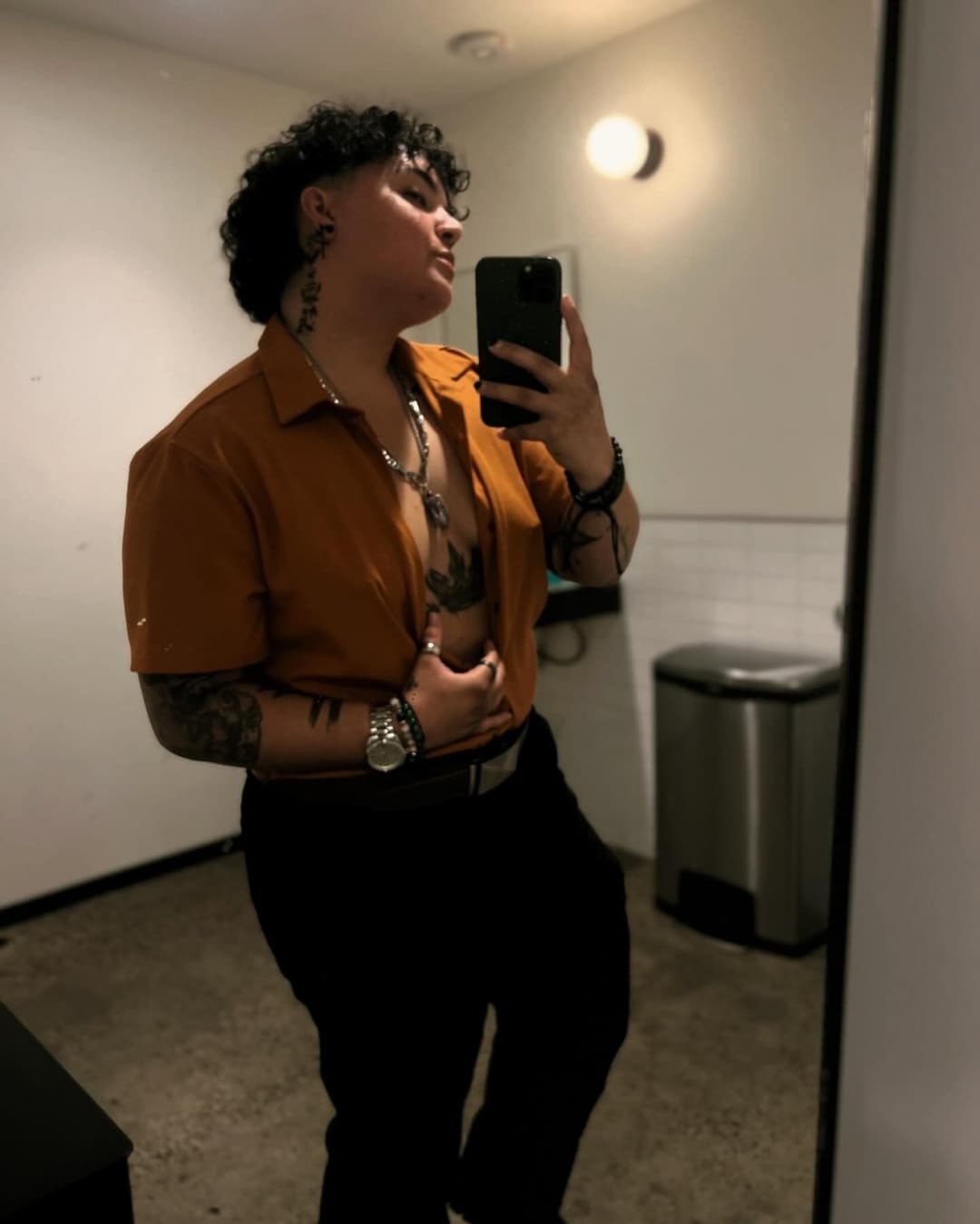 beautiful hunk woman 1