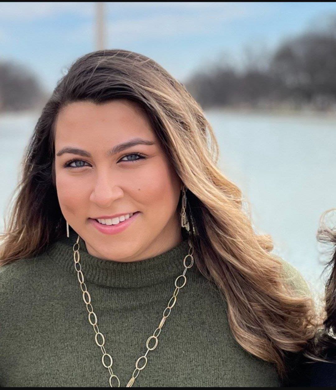 Bride shows her tits