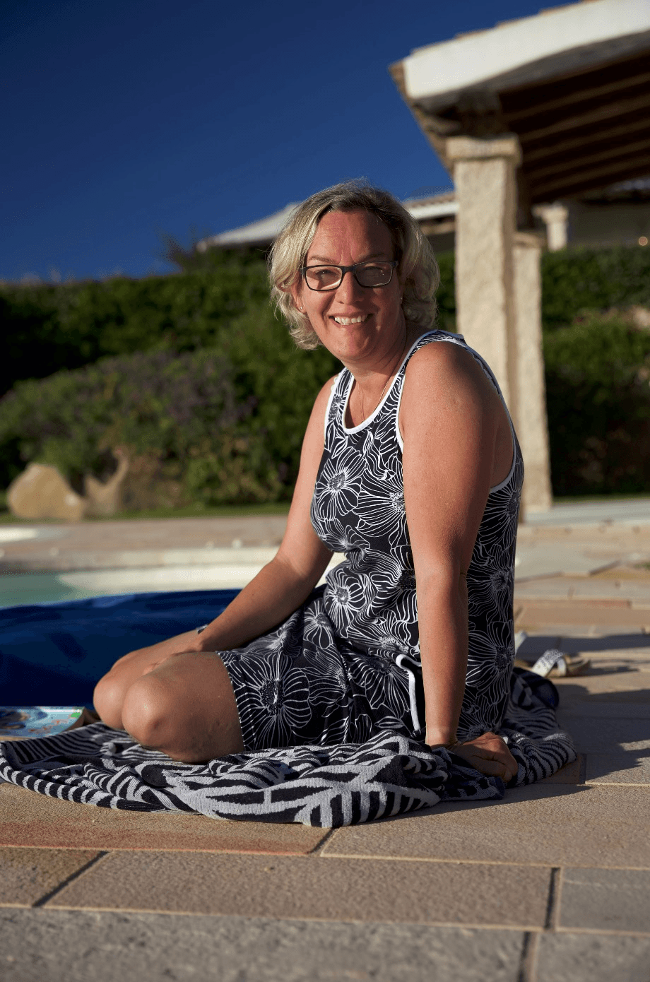 Click to view full size Silvia die geile schlampe aus der Schweiz.