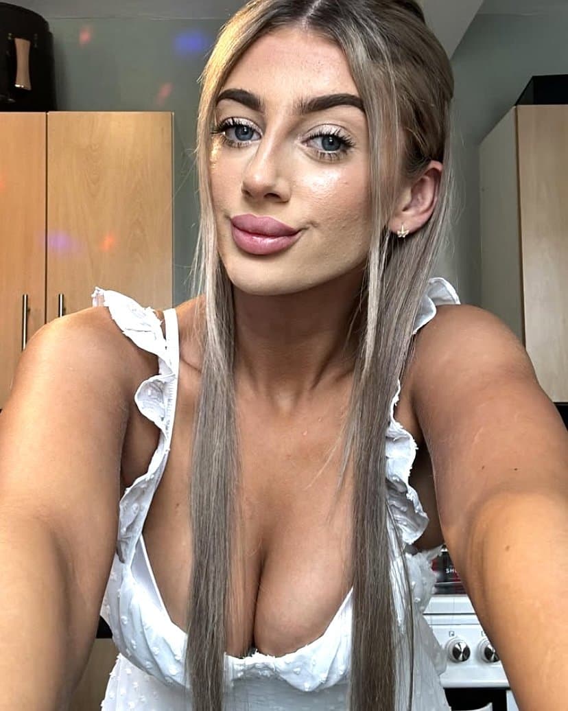 First person to recognize any slut from this post or any recent posts getbig reward Uk sluts pm me