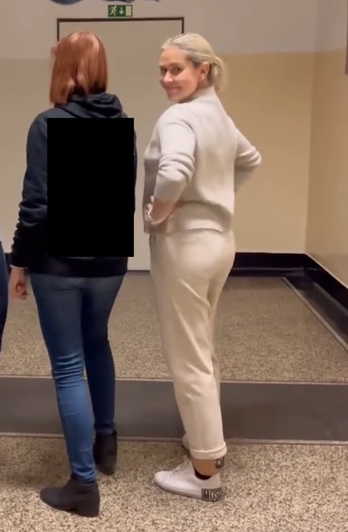 Which one of these MILFS would you let dominate you and which one would you fuck brutal ???