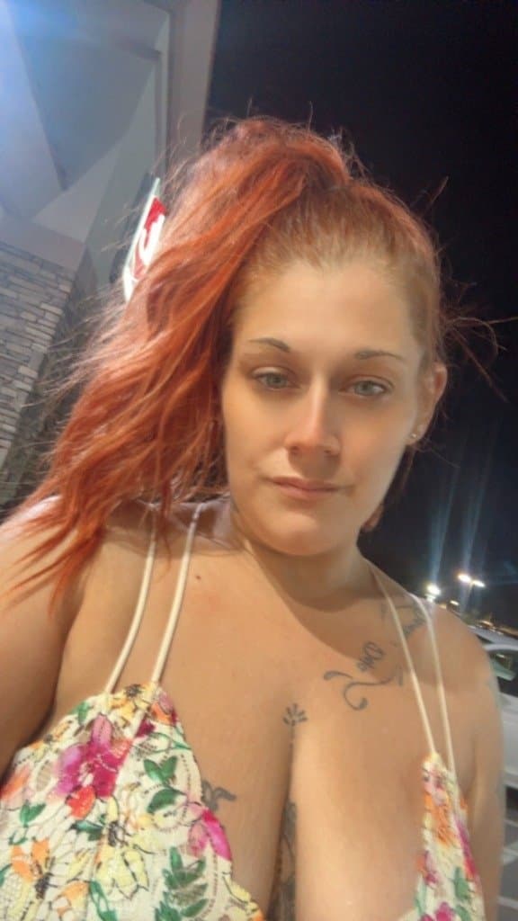 Bbw milf mom real natural mom ass gets her nudes leaked