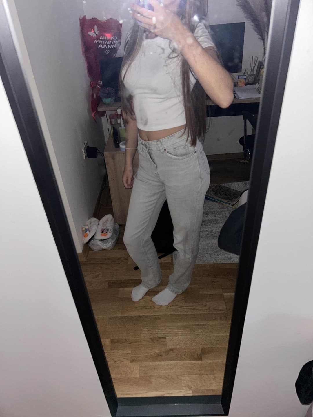 She was built for sucking dick she has blowjob skills like no other.