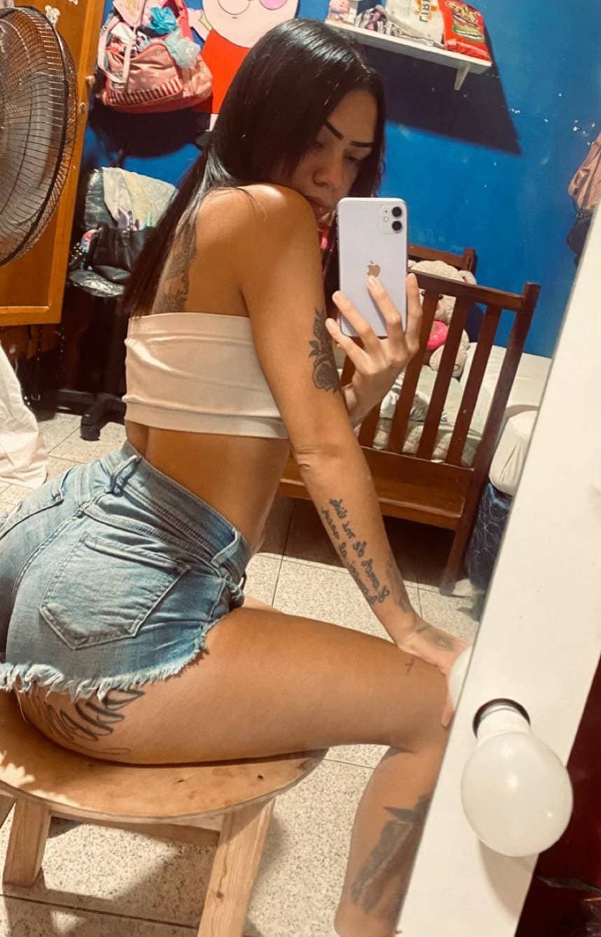 Flaca culona de tik tok