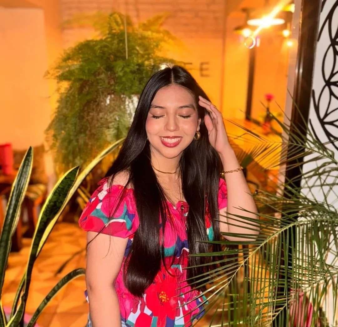 se llama Naomi Victoria Lopez  tiene 24 años es de Ciudad Victoria Tamaulipas