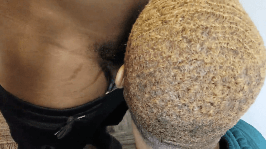 Smashing store employee in the dressing room