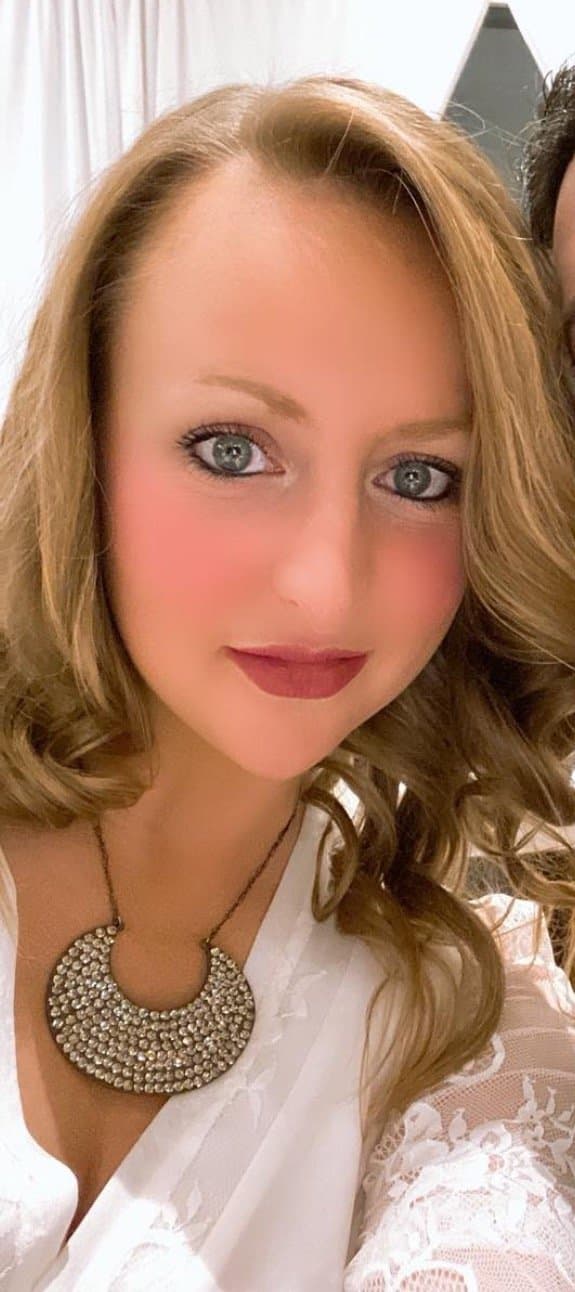 His dick is throbbing for his best friends mature wife Sarah