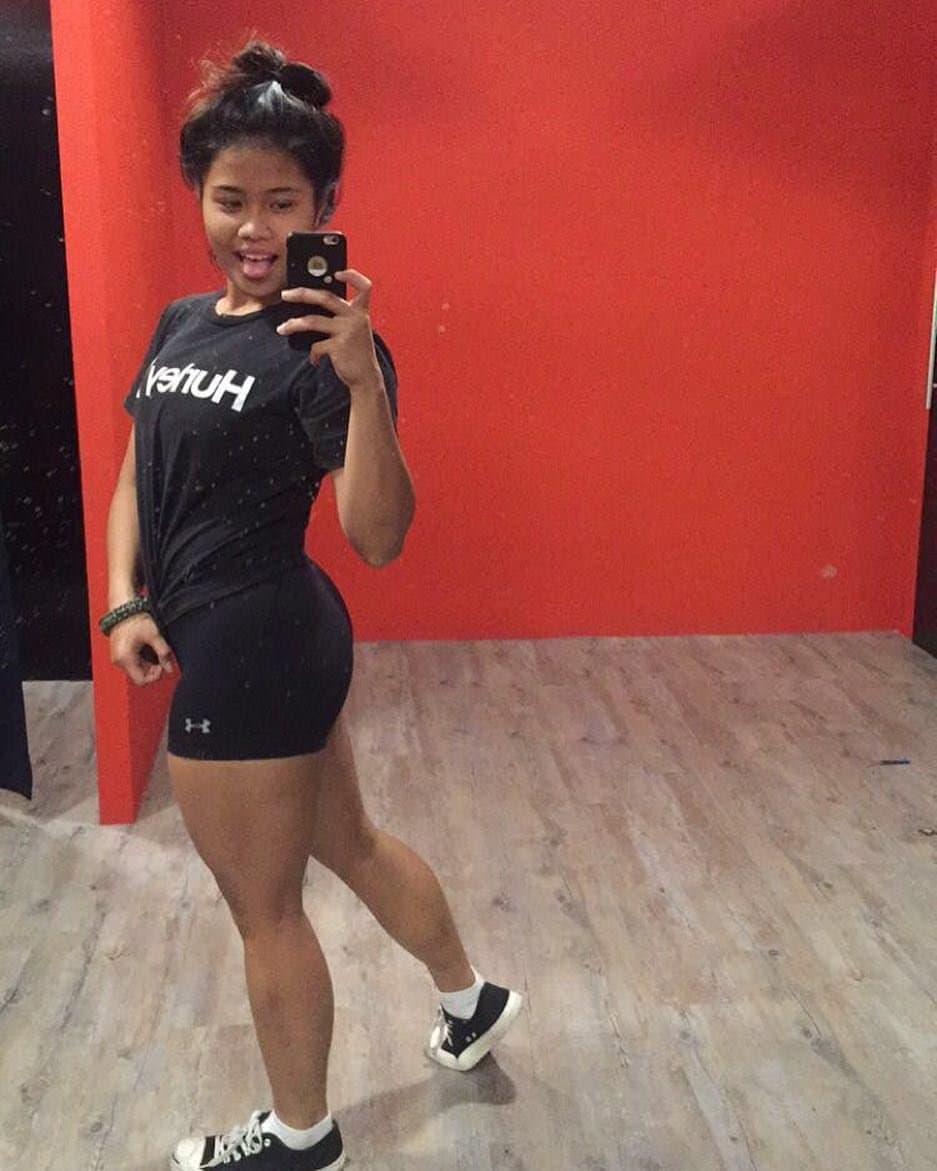 My favourite fitness girl with big thigh but I like her thigh more But she arrogance type