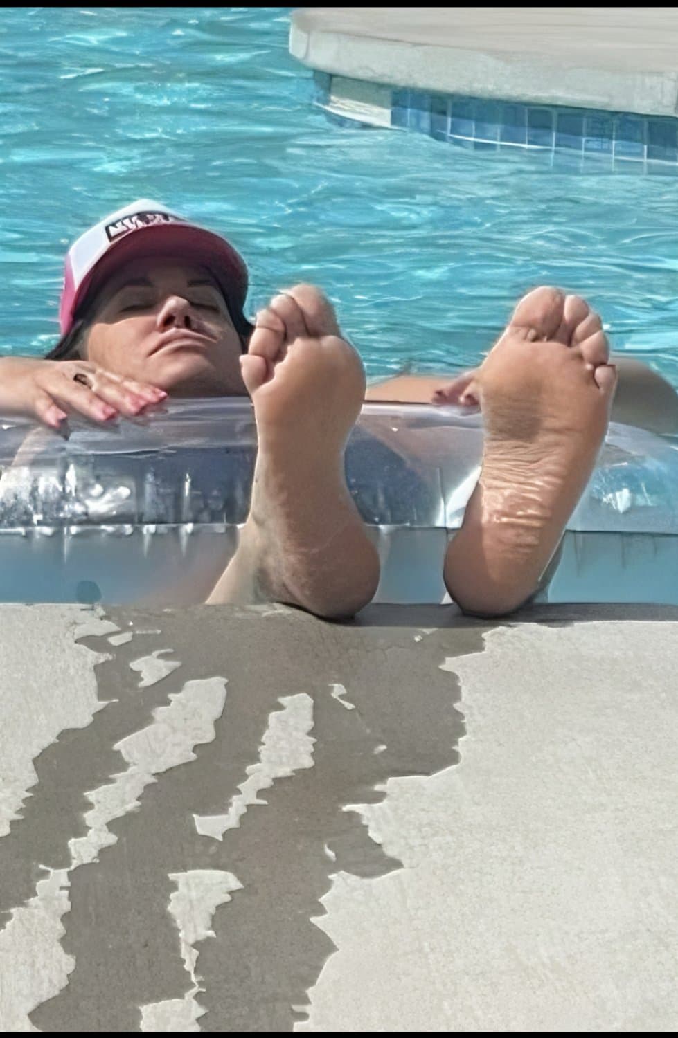 mother in law and feet