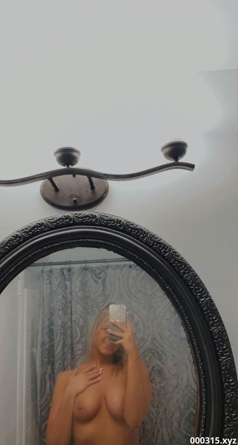 Smash or Pass? (DM ME YOUR SLUT)