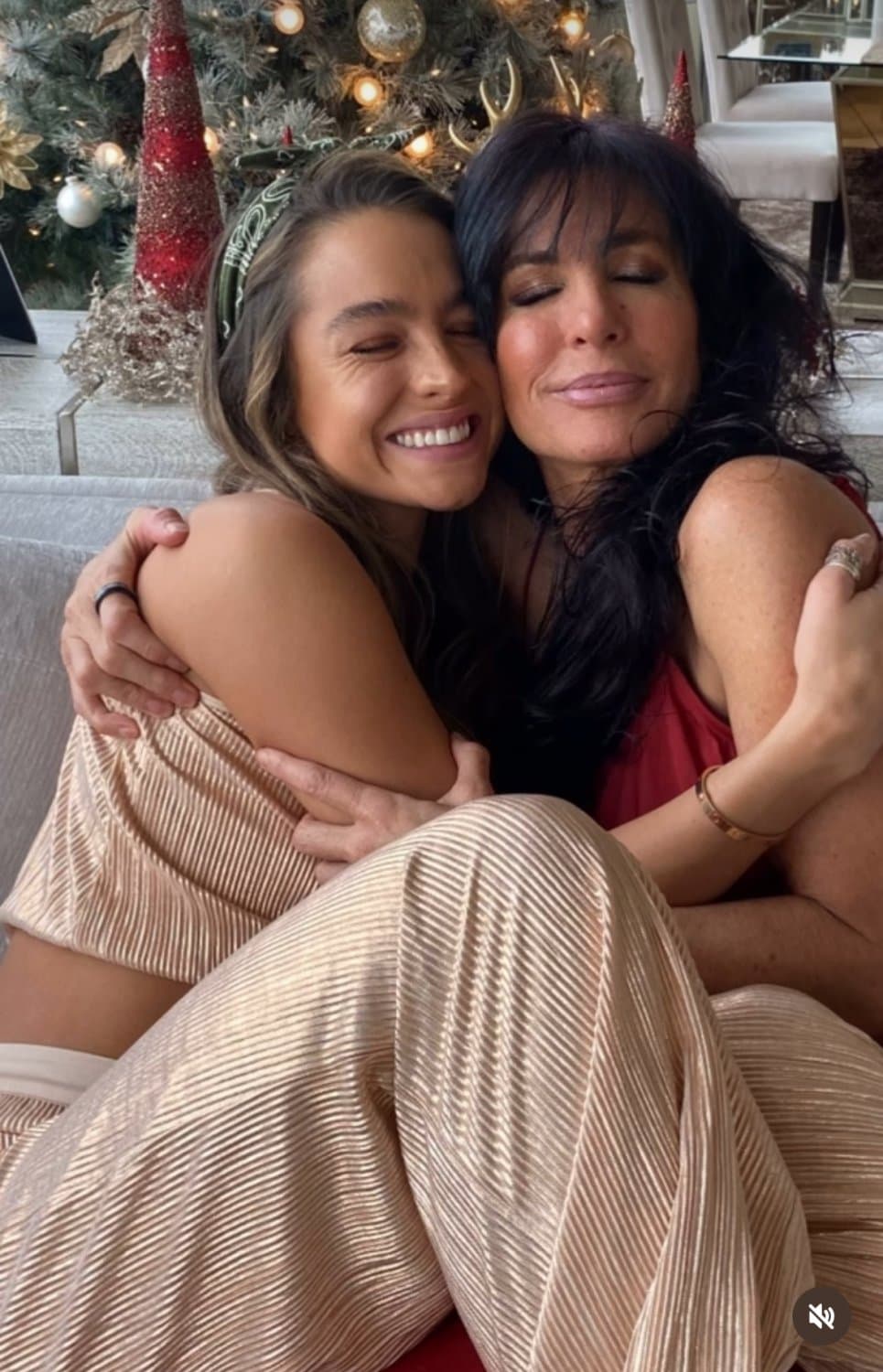 Sommer Ray mom Shannon Ray!