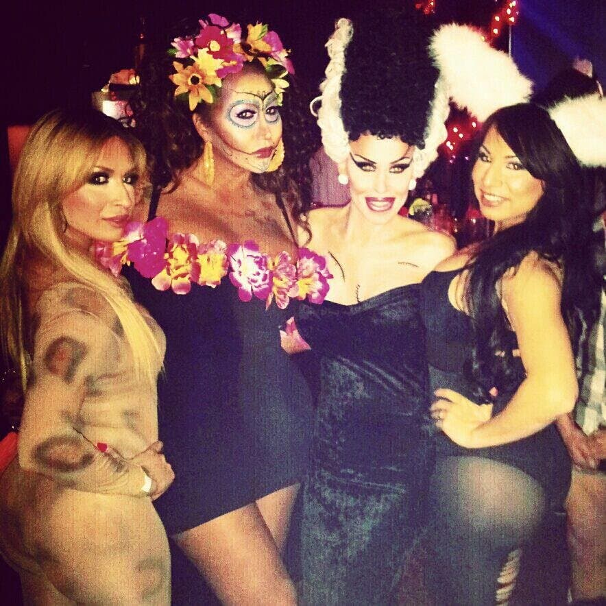 Click to view full size KAYLA KOI SHEMALE