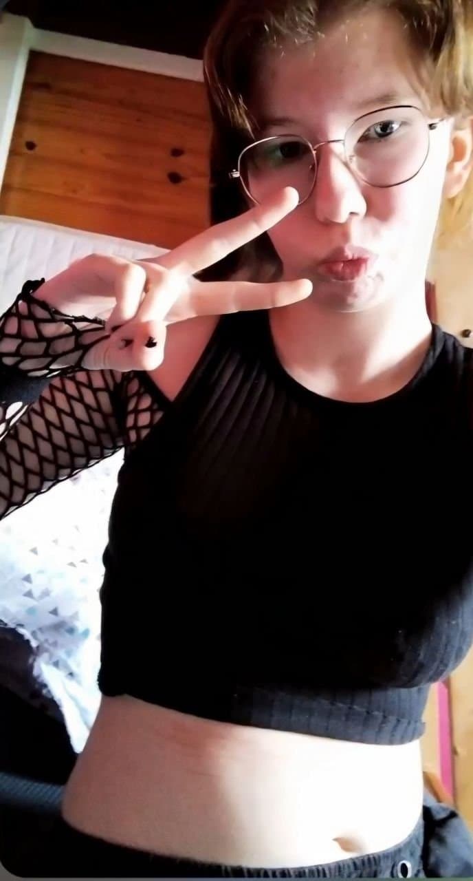 Taylor.grvs french teen creepshot (trib liked)