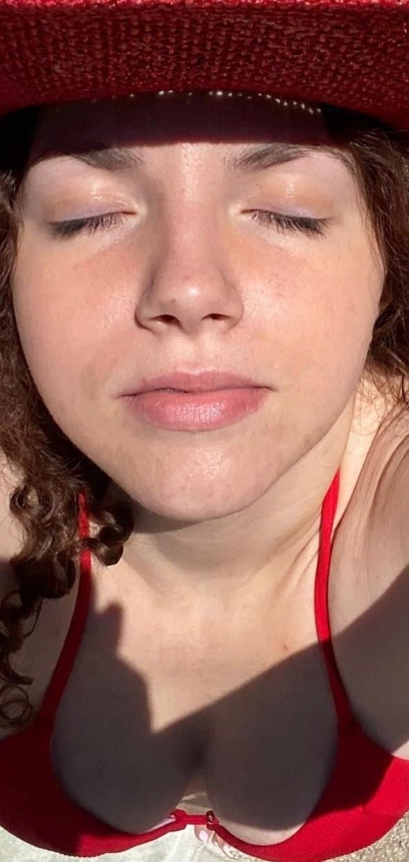 Irl teen slut Fran has amazing curves