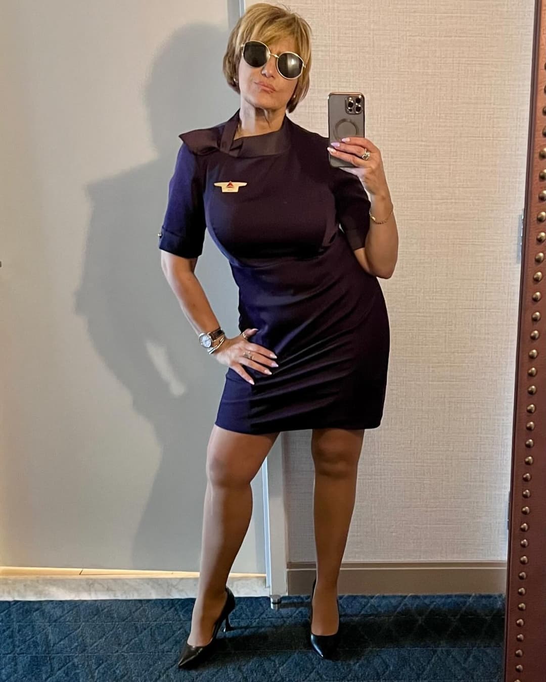 Thick Gilf flight attendant 2
