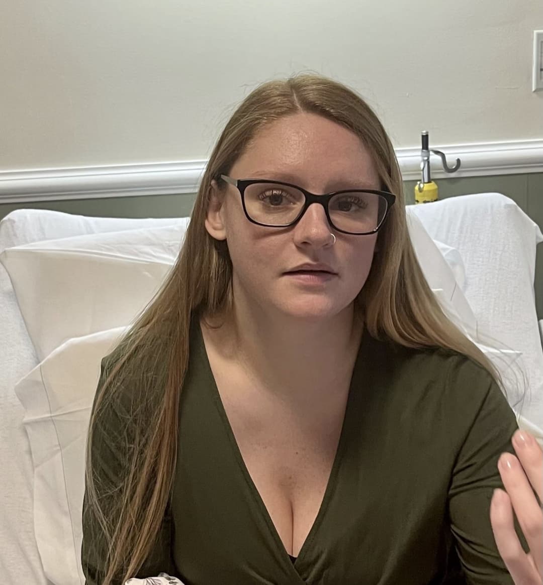 Cute amateur ginger gf with nice tits luvs to ride it bare! ???