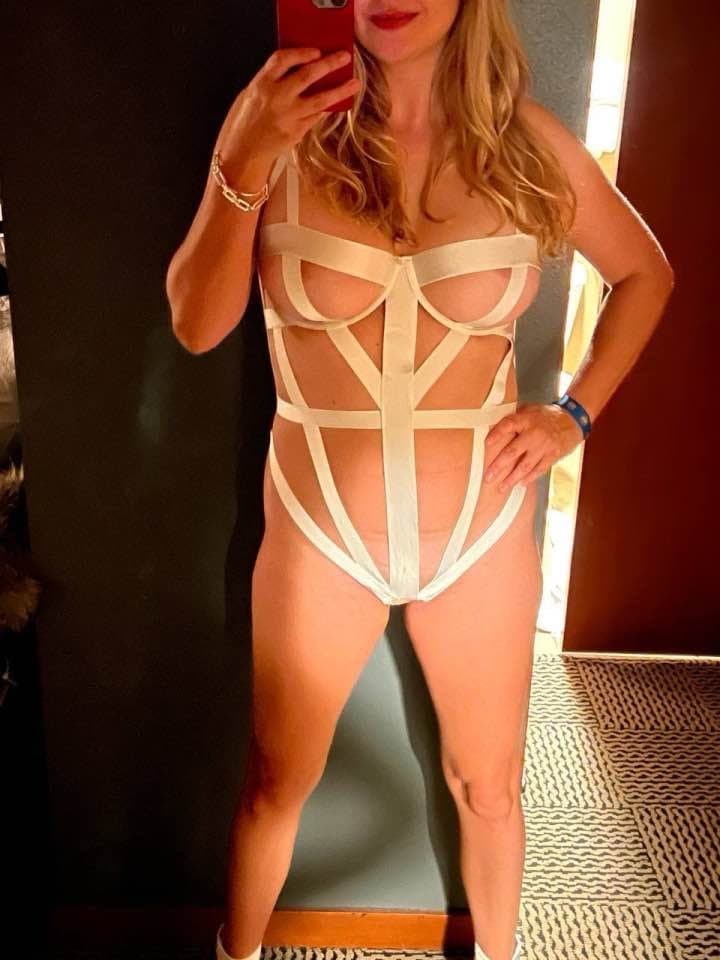 Fat Ass Brazilian Creampie Doggy BWC Tanned Shaved Perky Big Tits, Vibrator Squirt fucked MILF