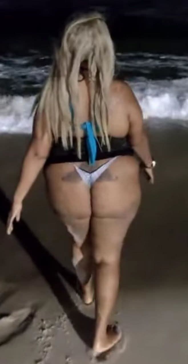 Gislaine gorda rabuda e peituda