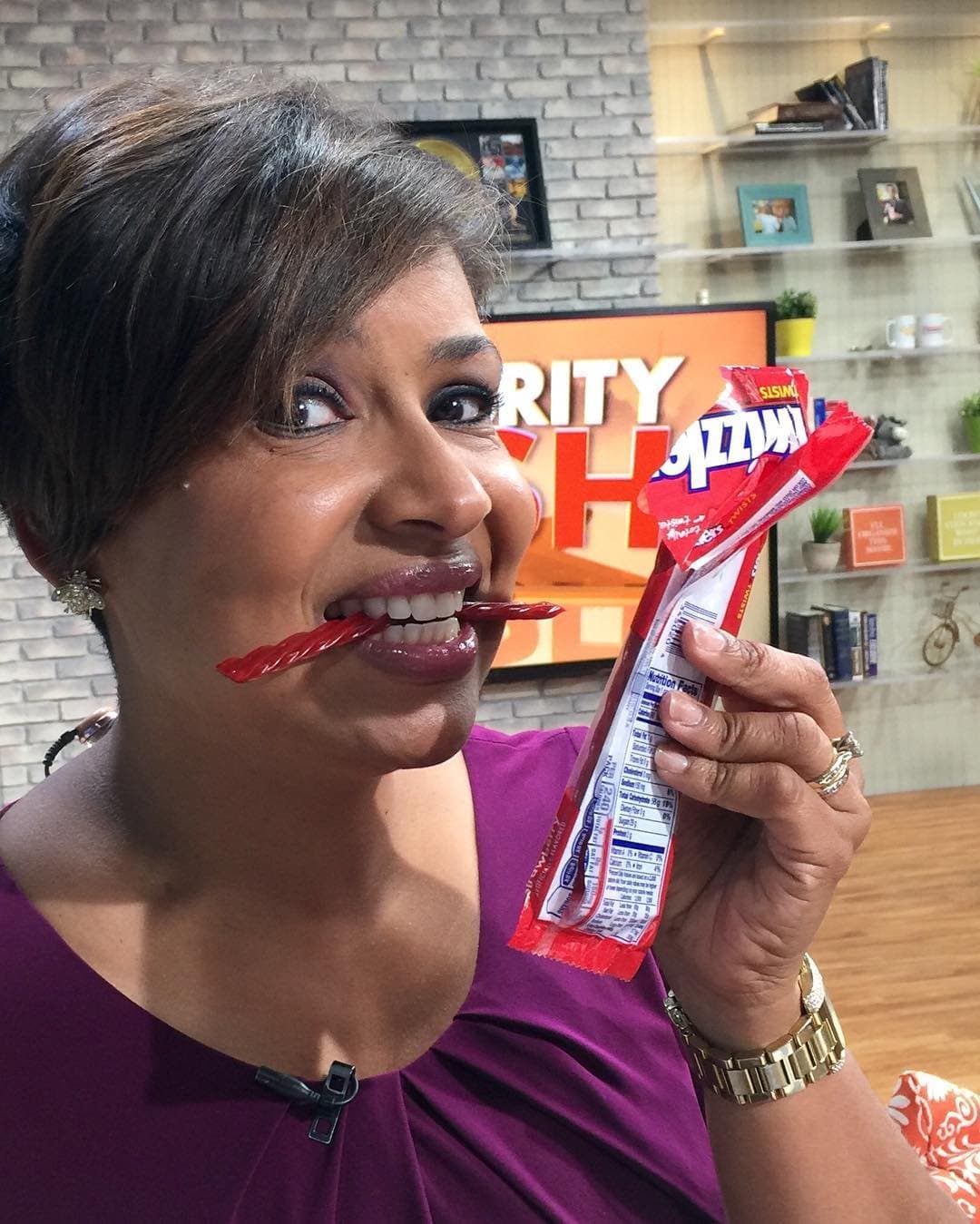 Black News Anchor With Dick Sucking Lips