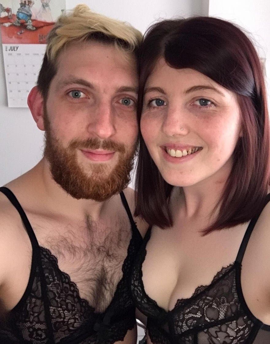 A couple that sucks together, stays together!