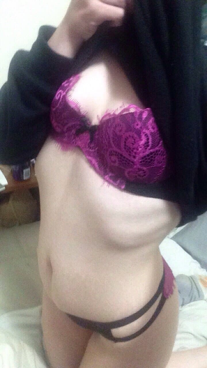 Emily scuderi aka twixie scuderi aka twixiepuppy old nude pics part 2