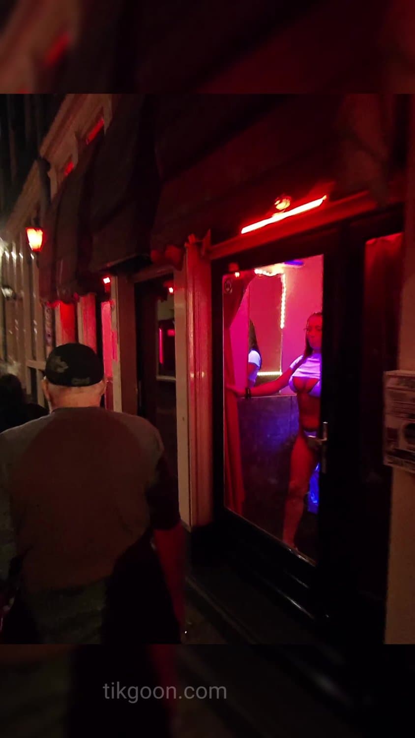 Amsterdam Red Light District Big Tits - Red Light District Tour