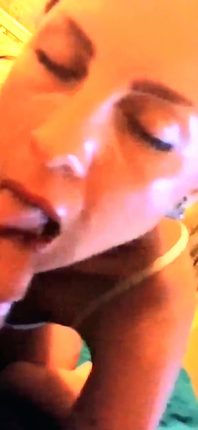 Wife horny slut sucking dick