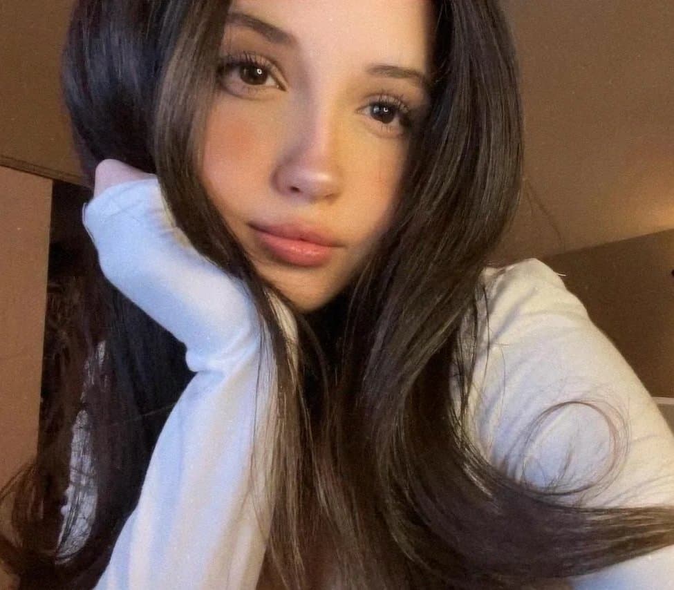 Click to view full size Sexy/Hot Women