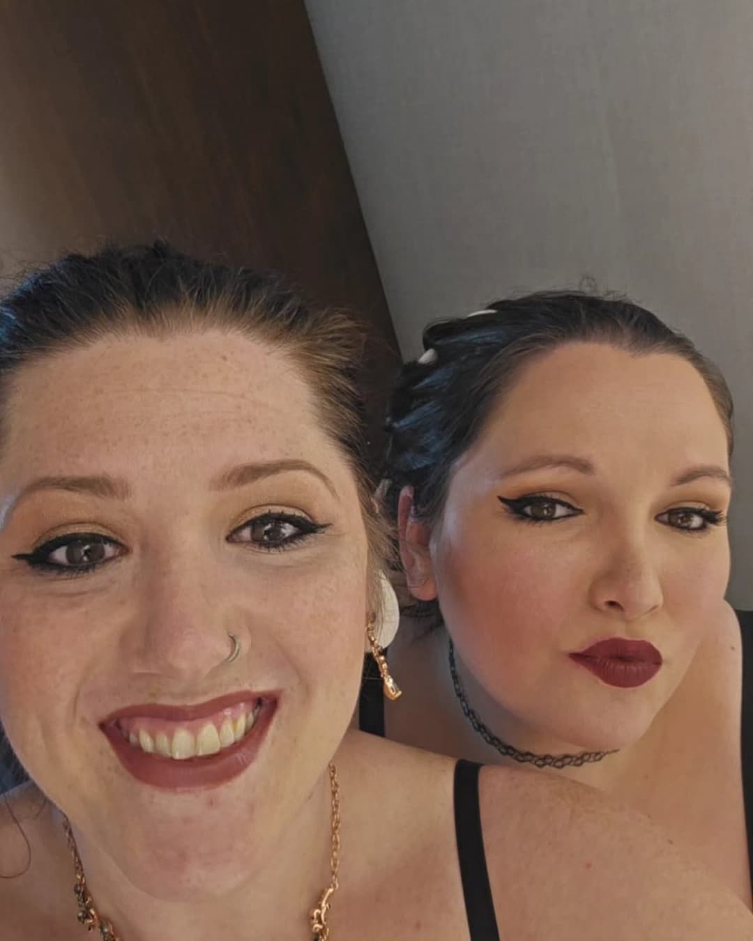 Click to view full size Jess and various Indy sluts