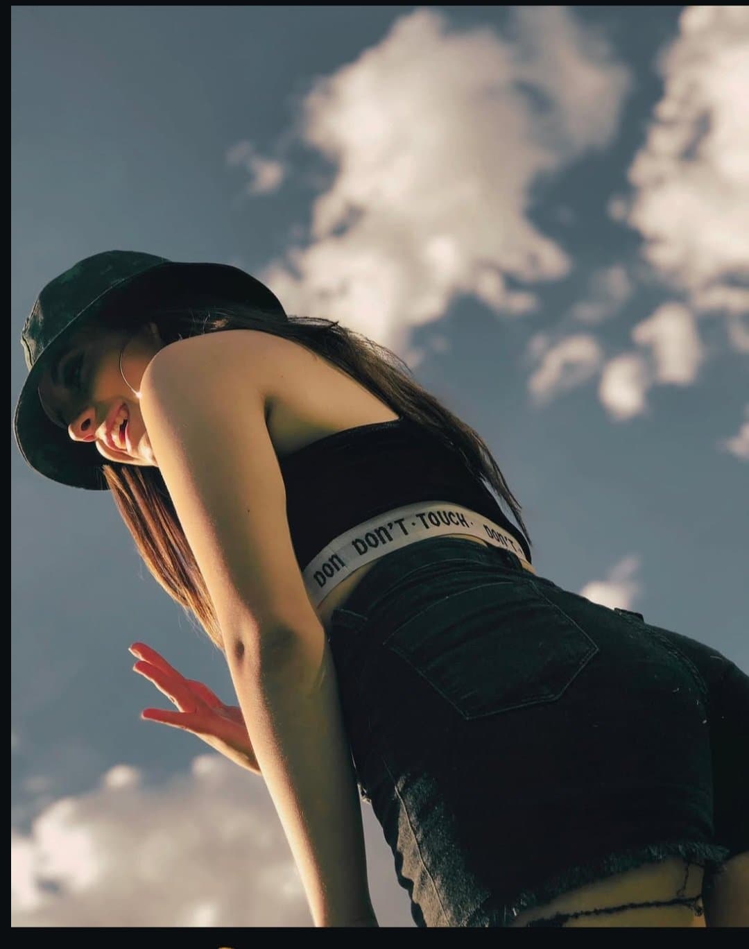 Wellen brook, gostosa de mal humor