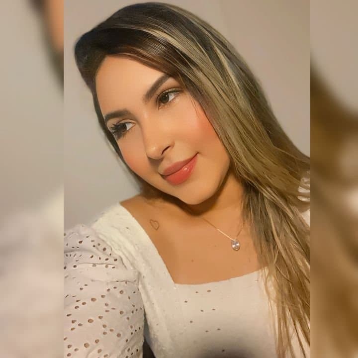 A loirinha vazada mais gostosa que vc verá hj