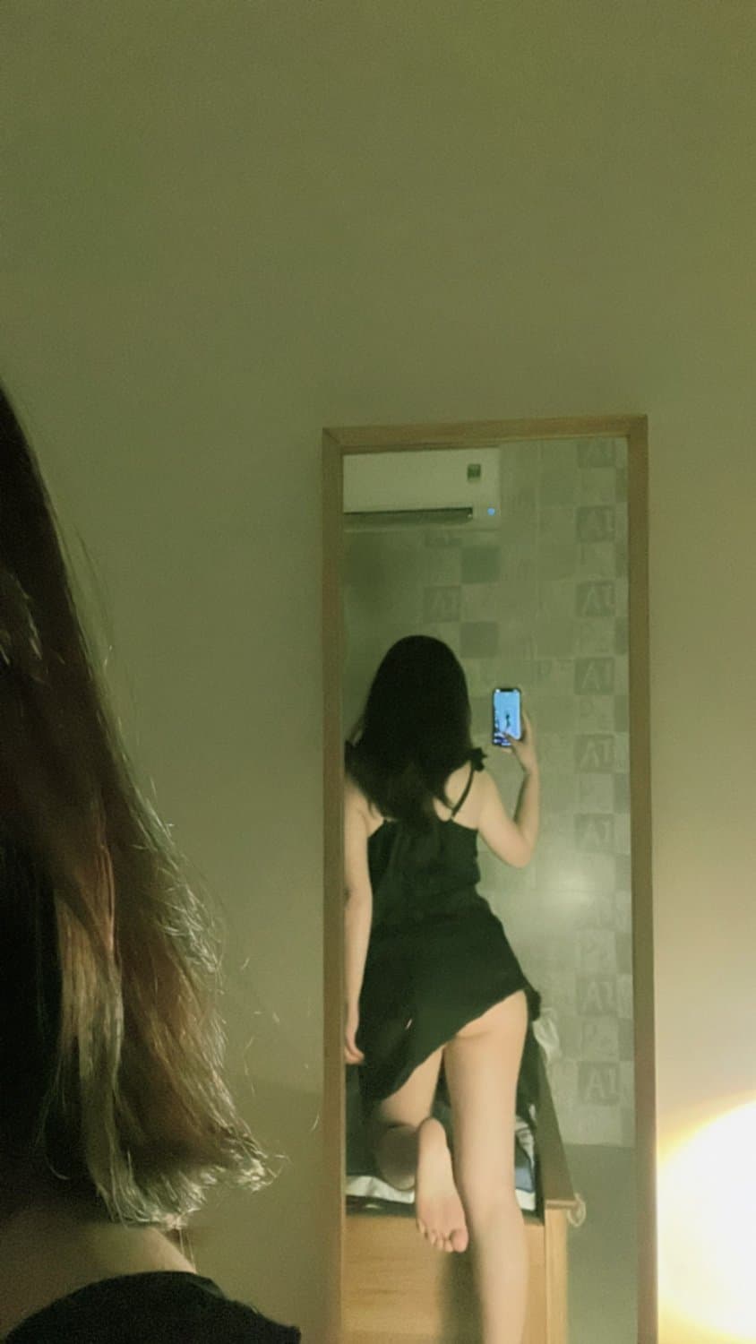 New toy to use, cum hard for her and save her pics