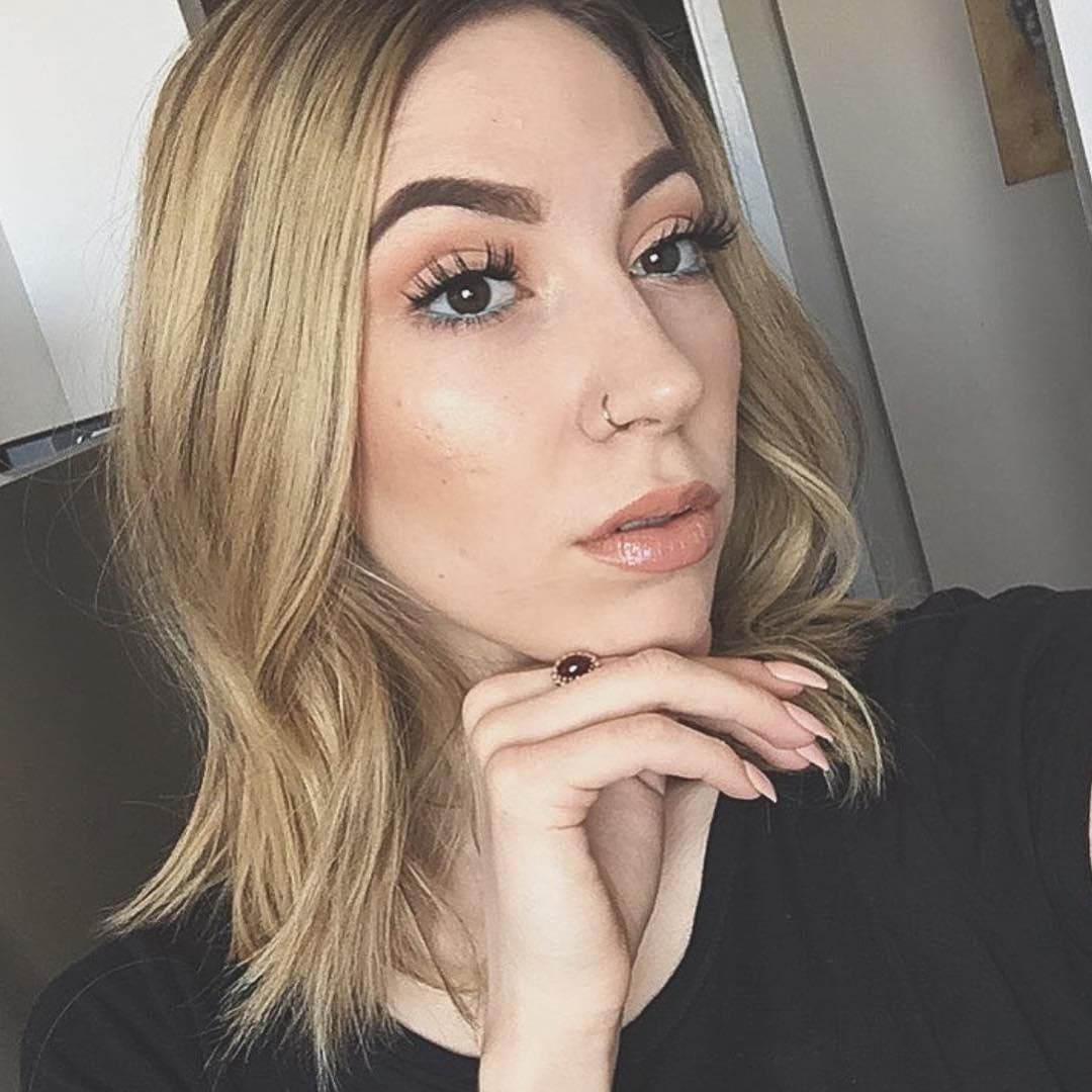 Disclosure #622: Lesbian couple is a straight couple