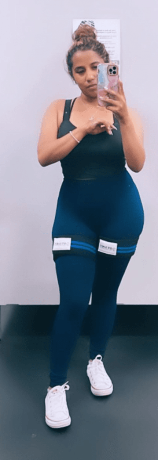 Indian nurse Christie from Staten Island love to be seen