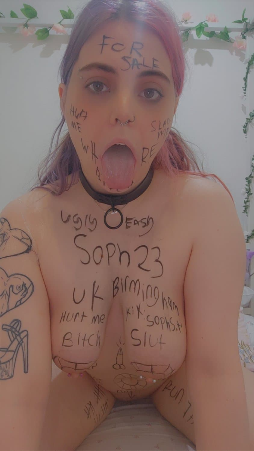 Cheap slut for sale. Kik: sophs.ti