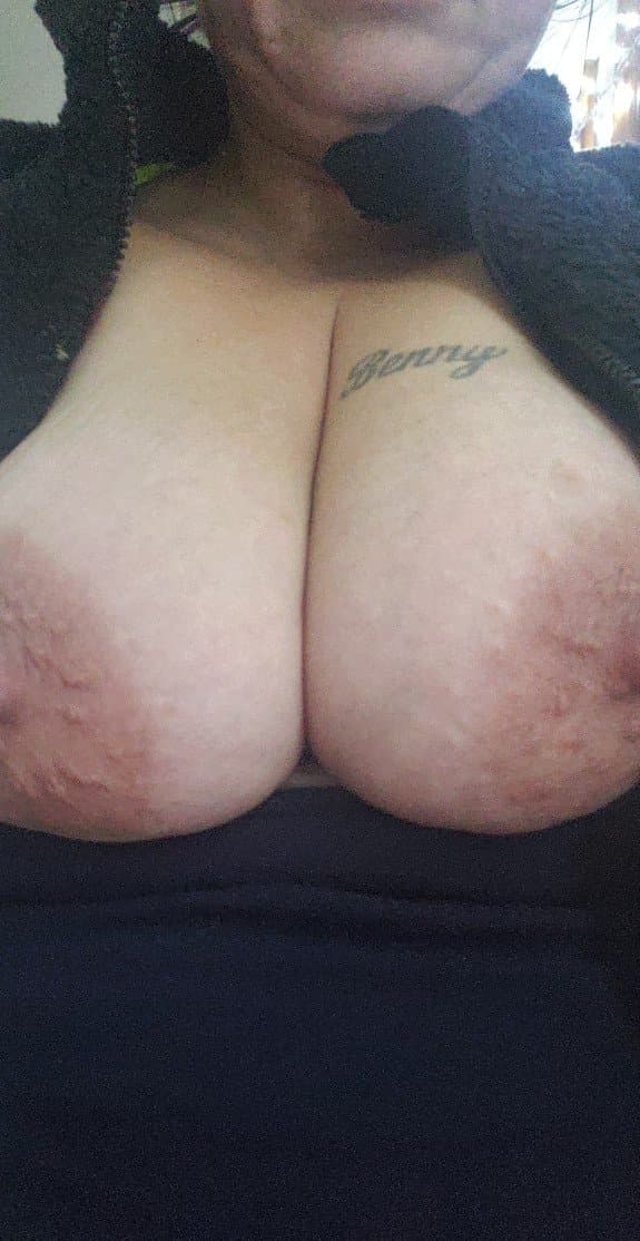 Submissive Slut wants to dominated