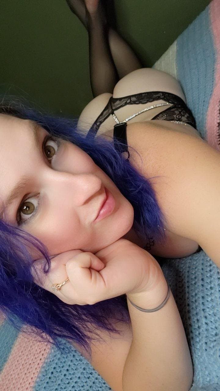 Sissy Chrissy Kaos like exposure Kik ChrisssyKaos