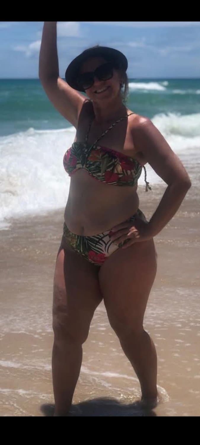 Minha mamãe safada q vontade de comer essa safada q da pra meu primo e meus amigos